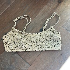 Xhilaration bikini top!